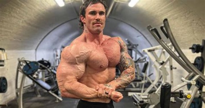 How much is Calum Von Moger worth